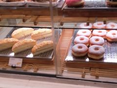 -巴黎贝甜(华堂新辰汇店)