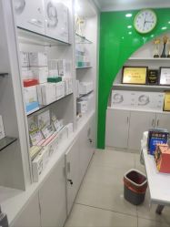 -苗医生专业祛痘·皮肤管理