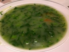 薯蓉青菜汤-船屋葡国餐厅