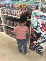 -宝大祥青少年儿童购物中心(普陀中环店)