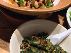 -聚鑫朋酸菜肥肠(文艺路口店)