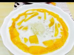 金菠萝三兄弟-甜心妈妈·榴莲星级糖水(北京路总店)