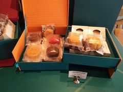 -星巴克(广州南站A18检票口楼上)