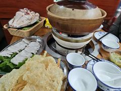 -威邵鸡煲(西华路总店)