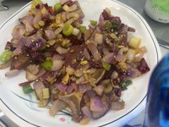-丹水桥地锅鱼·翘嘴鲌·地方特色全鱼宴(丹江口大坝店)