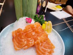 -鸭绿江海鲜烧烤大排档(杏林街店)