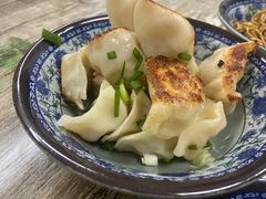 -无名氏宵夜小摊(祝家三姐妹馄饨店)