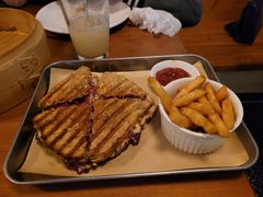 -Twin Tails Brewpub双尾精酿餐吧(八坼店)