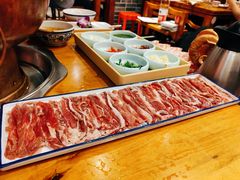 功夫手切鲜牛肉-乐宴·老北京铜火锅(桂庙店)