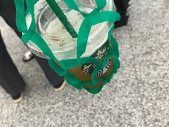 -星巴克(上海虹桥站2A检票口)