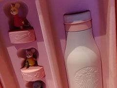 -星巴克(成都东站店)