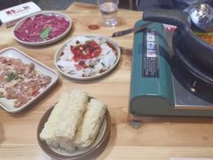 -黔二妞地摊火锅(龙华清湖店)
