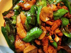 -龙巢盱眙龙虾·牛蛙·烧烤宵夜(八卦岭店)