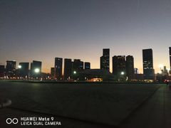 -东港音乐喷泉广场