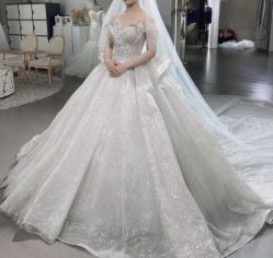 -艾米丽婚纱礼服