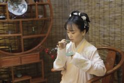 -汉仪华裳汉服馆(打浦桥店)