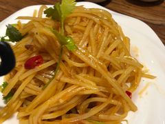 -茶花妹子云南餐厅(传媒大学店)