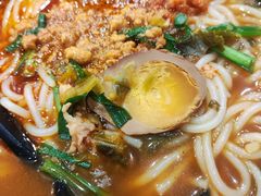 -桥香园过桥米线(国贸店)
