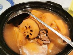 -五稻厨房粤西菜(新闻店)