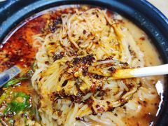 砂锅麻辣冷面-曹宝林砂锅麻辣烫(星光路店)