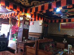-嘎咓讓咘藏餐厅(团结新村店)