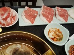 -猪啊牛呀羊啊铜盘烤肉(正大广场店)