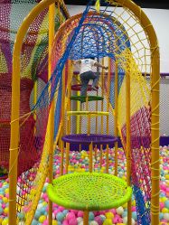 -蹦贝运动中心·蹦床·攀岩·闯关(龙岗店)