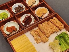 沂蒙山煎饼-鲁采LU STYLE(新天地店)