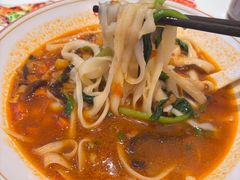 -初晋·山西地道刀削面.晋北莜面香(星耀城店)