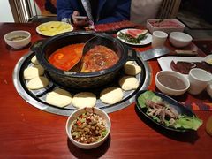 -三牦记·涮烤一体火锅(小河店)