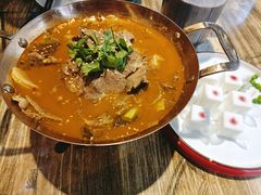 -香山湖家家宴(中山陵店)