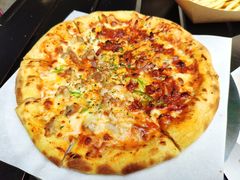 椒盐鸡肉拼泡菜披萨-宅恩特披萨(百汇城店)