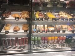 面包甜点陈列柜-COSTA COFFEE(恒基名人购物中心店)