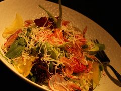 帕玛森樱花虾蔬菜沙拉-烛影拾光观景餐厅·创意菜·摄影·小提琴(大唐不夜城店)