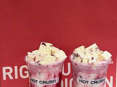 -HOT CRUSH趁热集合·现烤面包(上海环球港店)