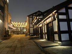 -磁器口古镇