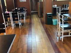 大堂-潮镇老尾牛杂(环城西路店)