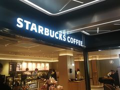 门面-星巴克臻选(上海中环广场2F店)
