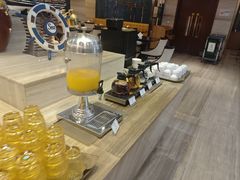 -深圳君逸国际酒店(龙岗横岗塘坑地铁站店)