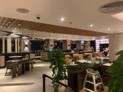 大堂-必胜客(海滨店)