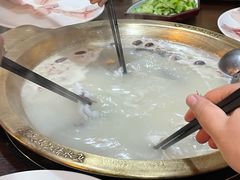 -颜氏双江清水鱼一养身火锅(磁器口店)