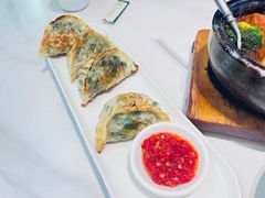 -粤港湾砂锅粥·宵夜(宝龙店)