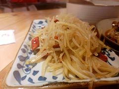 酸辣土豆丝-无届青年餐馆(熙街店)