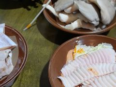 -黄潇洒老火锅(九眼桥宏济巷店)