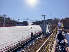 -蓟洲国际滑雪场