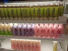 -奈雪的茶(湖滨银泰in77C区PRO店)