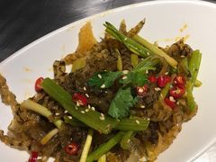 -鱼非鱼(徐家汇店)