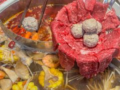 -来龍儿鲜切牛肉自助老火锅