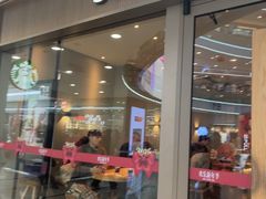 -星巴克臻选(周浦万达店)