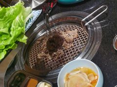 -韩烧牛中牛·甄选黑牛烤肉(黑金店)